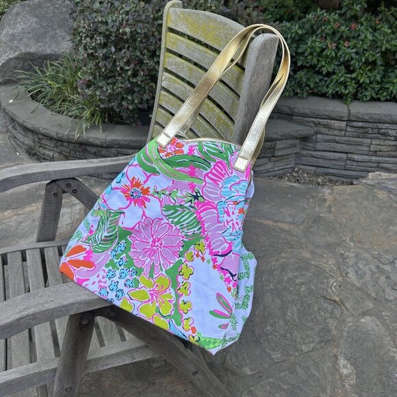 Lilly Pulitzer for Target Large Floral Tote and Wristlet - Picture 9 of 9
